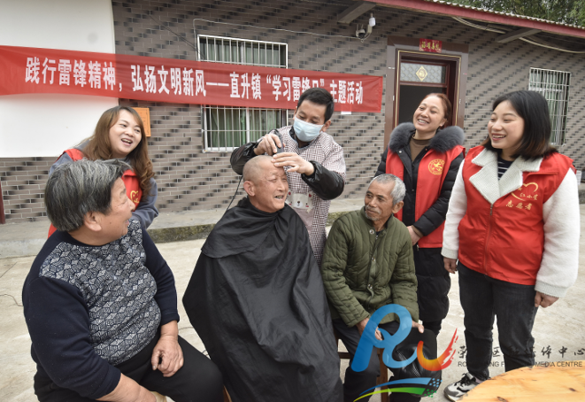 传承雷锋精神 弘扬时代新风——荣昌各级各部门积极开展学雷锋主题活动