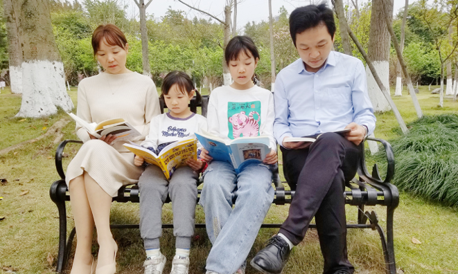 全国文明家庭 | 陈静家庭：汇聚“家”力量 共育文明花