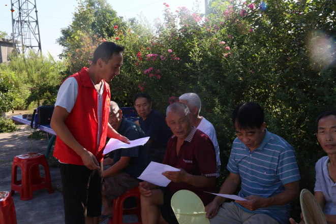 龙集镇六合村：道德评议会“学约倡约” 文明公约入脑入心
