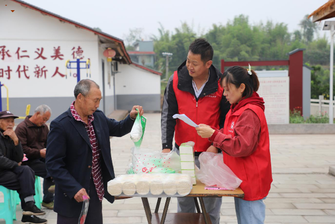 仁义镇三奇村：积分“换”服务 文明“享”实惠